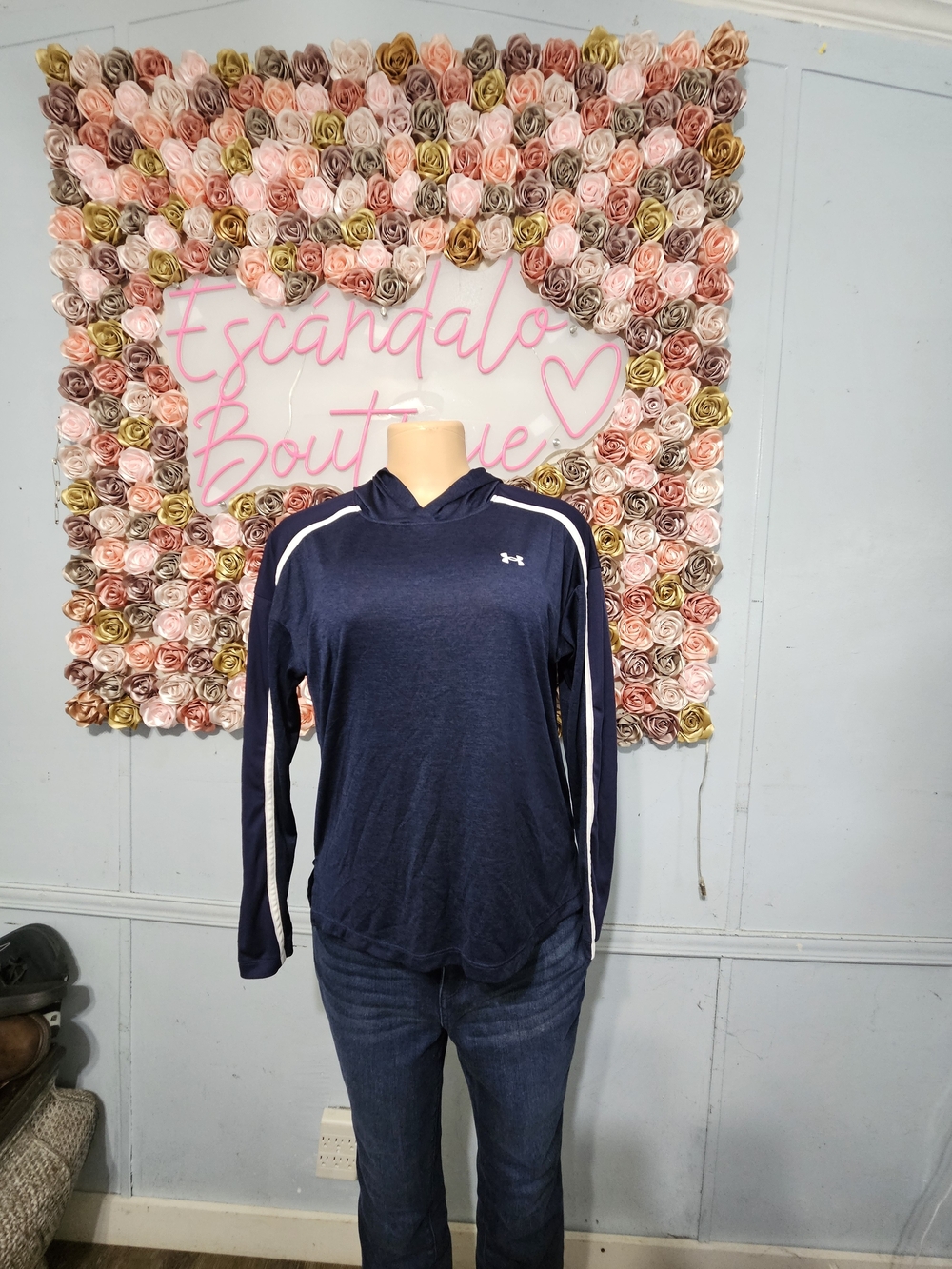 Under Armour Navy Blue Pullover Hoodie with White Trim